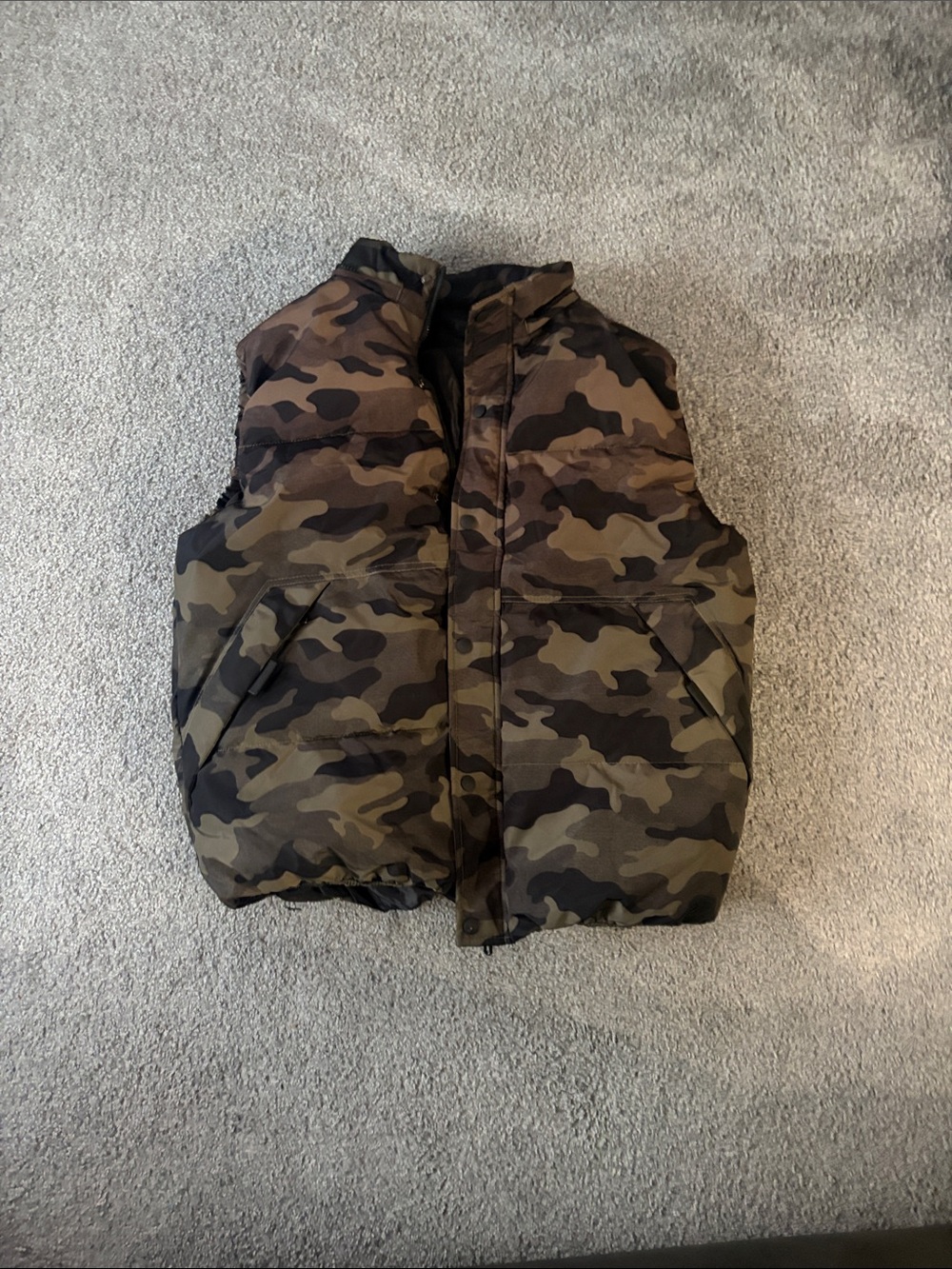 Mens Camo Puffer Vest - Brown/Green
